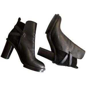 Acne Studios Cypress Black Leather Ankle Boots Sz 8.5
